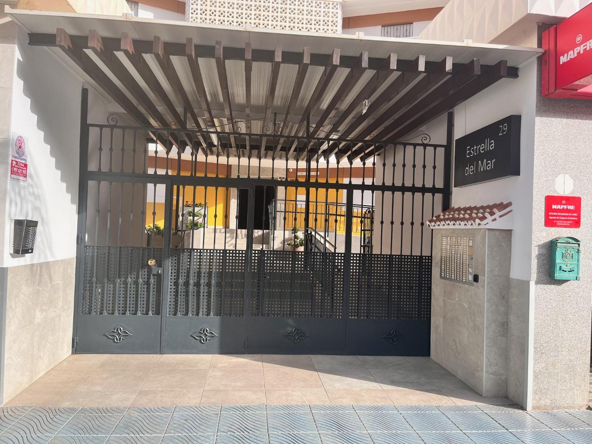 Estudio Estrella Del Mar Daire Torre Del Mar Dış mekan fotoğraf